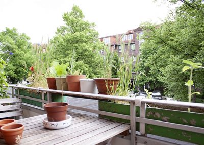 Die perfekte Stadtwohnung! 2,5 Zimmer, Balkon, Vollbad, Dachbodenabteil, Keller
